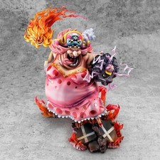 Megahouse - One Piece - SA-Maximum Great Pirate Big Mom Charlotte Linlin Figure picture
