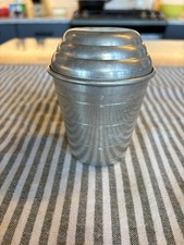 Vintage 1940's Mirro 2623M Aluminum Measuring Shake Cup w Lid picture