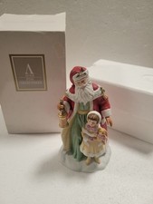 Avon Fine Collectibles 1995 Santa Porcelain Figurine Boxed Vintage 7.5