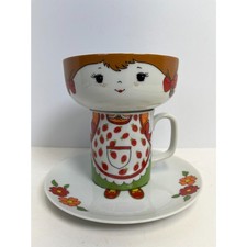 Vintage 1970s Strawberry Girl Stackable Child Dish Set Bowl Mug Plate 3 Pc picture