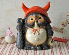 Japanese Shigaraki Yaki Tanuki pottery Raccoon Dog red helmet  Demon ornament picture
