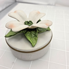 Vintage 1992 Lefton China Hand Painted Dogwood Jewelry Trinket Box Flower picture