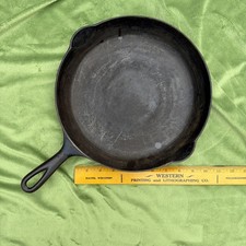 Vintage National Skillet Frying Pan # 9 Pouring Spouts Arch Logo Heat Rings picture