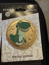 Pink A La Mode Rex Golden Coin Pin le 300 Disney Pixar Toy Story picture