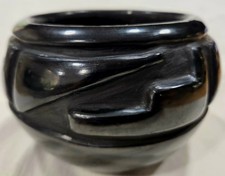 SANTA CLARA BLACKWARE MARGARET TAFOYA SIGNATURE VTG PUEBLO 5x4” DEEP CARVE picture