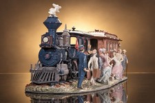 Lladro A Grand Adventure Train Sculpture. Limited Edition 01001888 picture
