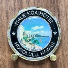 Hale Koa Hotel Waikiki Beach Honolulu Hawaii Challenge Coin  W#1 picture