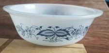 Old Town Blue onion Glasbake 2.0 Quart Casserole Dish J514 Vintage picture