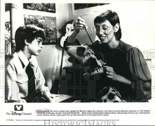 Press Photo Barret Oliver and Shelley Duvall star in the film 