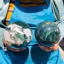 5.1LB 2pcs Natural Aquatic Plants Agate Sphere water grass Moss agate Ball picture