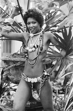 Jamaican-born actress Monica Niema wearing the latest ivory ebony - Old Photo 8 picture