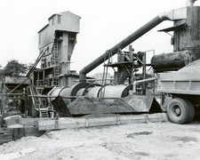 Hempt Brothers Bituminous Asphalt Plant at Camphill PA 8x10 photo 1950 picture