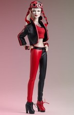 HARLEY QUINN by Tonner - DC Gotham Garage - ONLY 300 made - 16