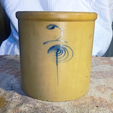 Antique Red Wing Salt Glaze Stoneware 2 Gallon Crock Cobalt Target Beehive Mark picture