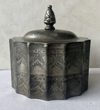 Vintage 1991 Godinger Silverplate Engraved Metal Jewelry Trinket Box Hong Kong picture