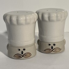 Vintage Pottery Chef Figural Range Top Salt and Pepper Shakers picture