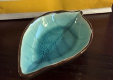 Glazed Leaf-Shaped Trinket Dish Teal picture