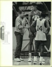 1990 Press Photo Tim Floyd, University of New Orleans Basketball Coach picture