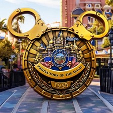 🔥USSS Los Angeles Division Challenge Coin Antique Gold / Purple Handcuff Design picture