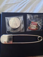 In-N-Out Burger Rare Silver Coin 🪙 Lynsi Snyder Signature - Brand New Untouched picture