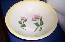 VINTAGE PADEN CITY POTTERY Yellow Trim Rose Pattern 8.75