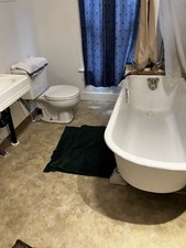 1914 Antique cast iron clawfoot tub Pre Owned 67 X 30 picture