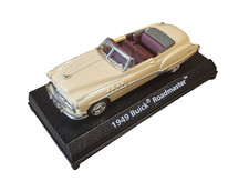 Motormax 1949 Buick Roadmaster Convertible - 1:43 Scale Diecast picture