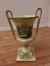 Vintage 1960s Italian Pale Yellow Porcelain Mottahedeh Planter Vase picture