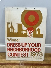 Vint 1978 NYC Mollie Parnis Dress Up Your Neighborhood Contest Winner Sign 24x18 picture