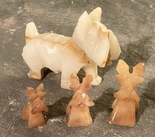 Mexican Onyx Scotty Scottie Terrier Dog Family 4 Figurines Mom Dad Baby Plus 1 picture