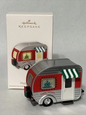 Hallmark Keepsake 2012 HAPPY CAMPERS LIGHT-UP Ornament_--522-48 picture