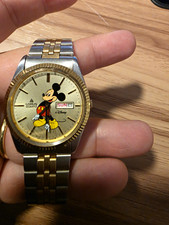 Vintage Disney Seiko Lorus Mickey Mouse Quartz New Battery Day/Date watch picture
