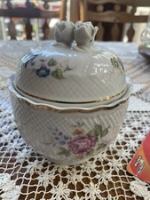 Vintage Hollohaza Hungary Chinoiseries 13 Porcelain Covered Vase w Urn,5.5