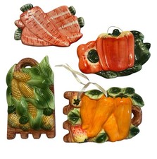Vintage Ceramic Carrots Peppers Corn Handmade Vegetables Wall Decor MCM Set Of 4 picture