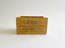 Antique 1920’s Chalk Box American Crayon Co. Hygieia Dovetail Wood No Lid NICE picture