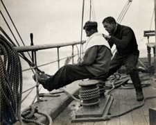 Lieutenant Rennick cuts Lillie's hair New Zealand 1910 British Ant .. Old Photo picture