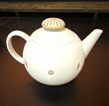 RARE out-of-stock Lamberton Rena vintage White/Gold Ceramic 2-Cup Teapot w/ Lid picture