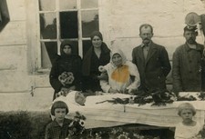 Antique Young Woman post mortem funeral mourning family vintage photo picture