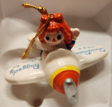 Vintage Schmid Raggedy Ann & Andy 1982 Flying High Christmas Ornament w/Box picture
