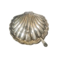 Vtg Cheltenham England Silverplate Clam Shell Milk Glass Liner Butter Server  picture