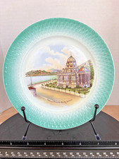 Societe Ceramique Maestricht Holland ~7 inch Collector Plate, A Estatua picture