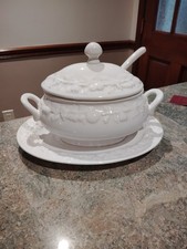 VINTAGE Sanor Ceramica 4 Piece Soup Tureen Set Terra Verde Made in Portugal picture