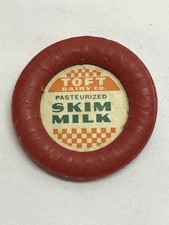 Vintage Toft’s Dairy Ice Cream Sandusky Ohio Waxed Skim Milk Bottle Cap - Unused picture