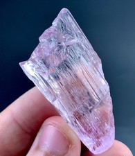 95 Carat Natural pink kunzite Crystal specimen From Afghanistan picture