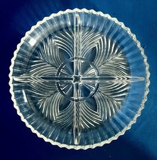 BEAUTIFUL ✨Divided Relish/Candy Dish VTG Clear Glass Floral/Wheat FOUR SECTIONS picture