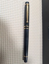 Pilot Grance Black Marble Fountain Pen 14K M Nib with Box and Cartridges picture