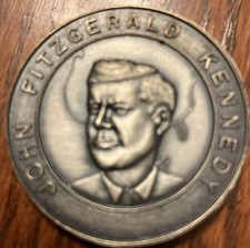1968 John F KENNEDY Quotation MEDAL - 37mm SILVER British Hallmark picture