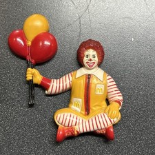 Vtg 1997 McDonalds Ronald McDonald PVC Fridge Magnet Balloon Clown Collectible picture