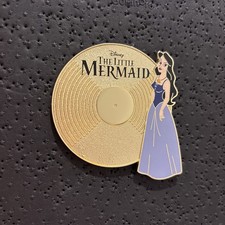 PALM Disney The Little Mermaid Vanessa Villains Vinyl Chaser Pin LE 150 picture
