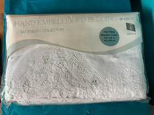 NEW VTG BATTENBURG COLLECTION KEECO HAND EMBELLISHED KING BLANKET COVER 108X96